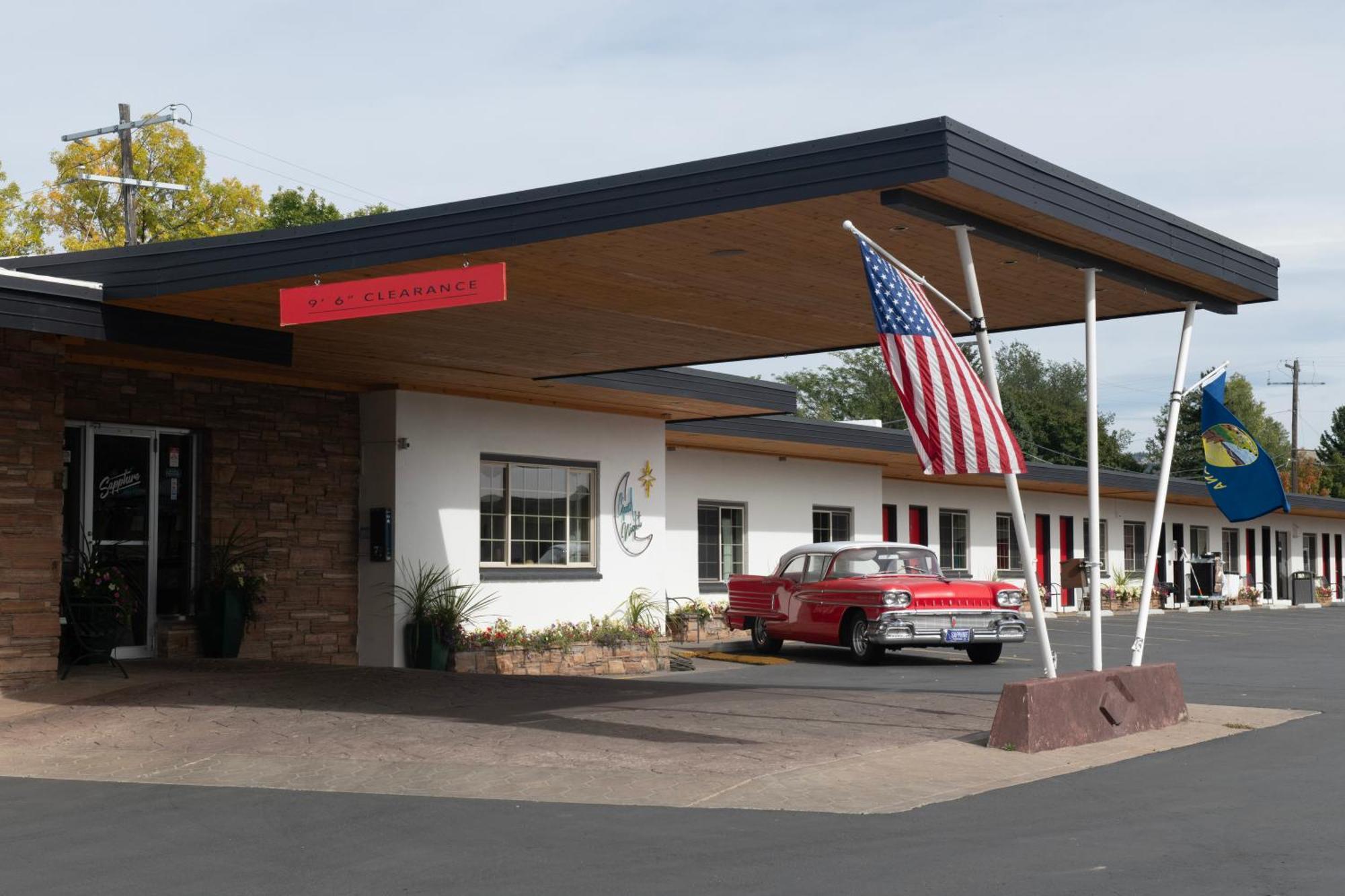 Sapphire Motel Midtown Боузман Екстериор снимка